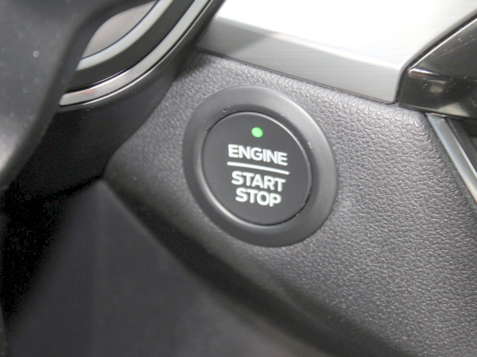 Fahrzeugabbildung Ford Kuga Plug-In Hybrid Titanium X 2,5 Duratec