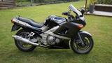 Kawasaki ZZR600 - KAWASAKI ZZR 600