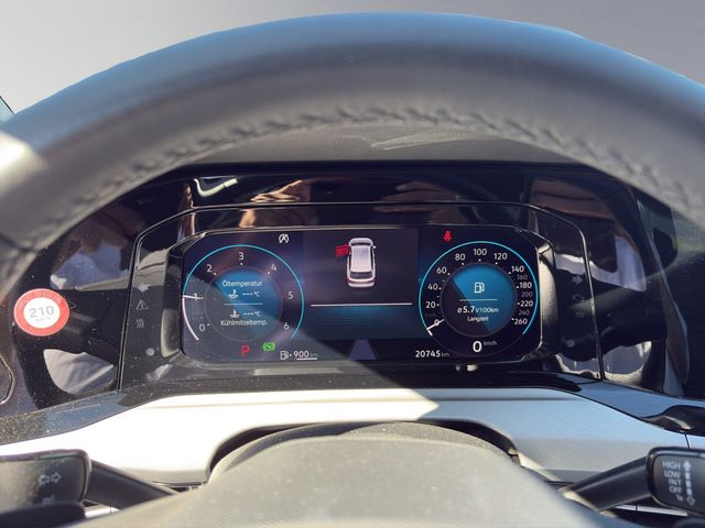 Golf VIII Variant 2.0TDI DSG Life PDC NAVI LED