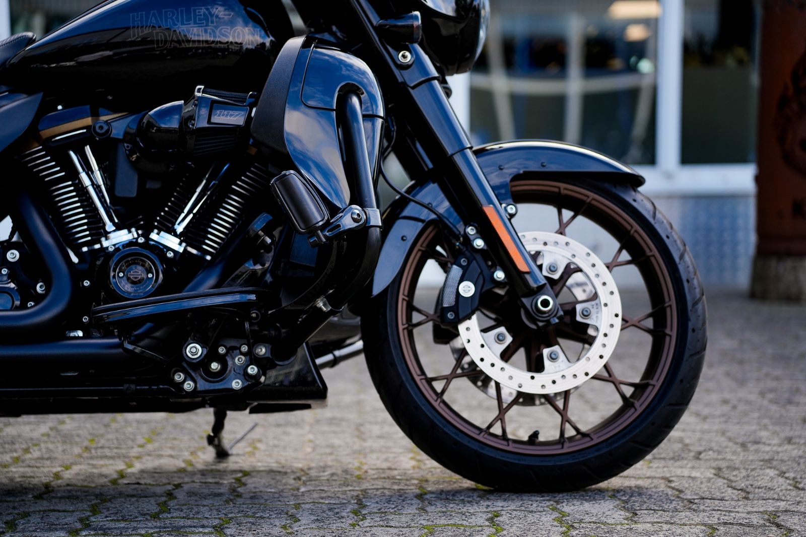 Fahrzeugabbildung Harley-Davidson FLHXST STREET GLIDE ST 117 - Kesstech - Rockford