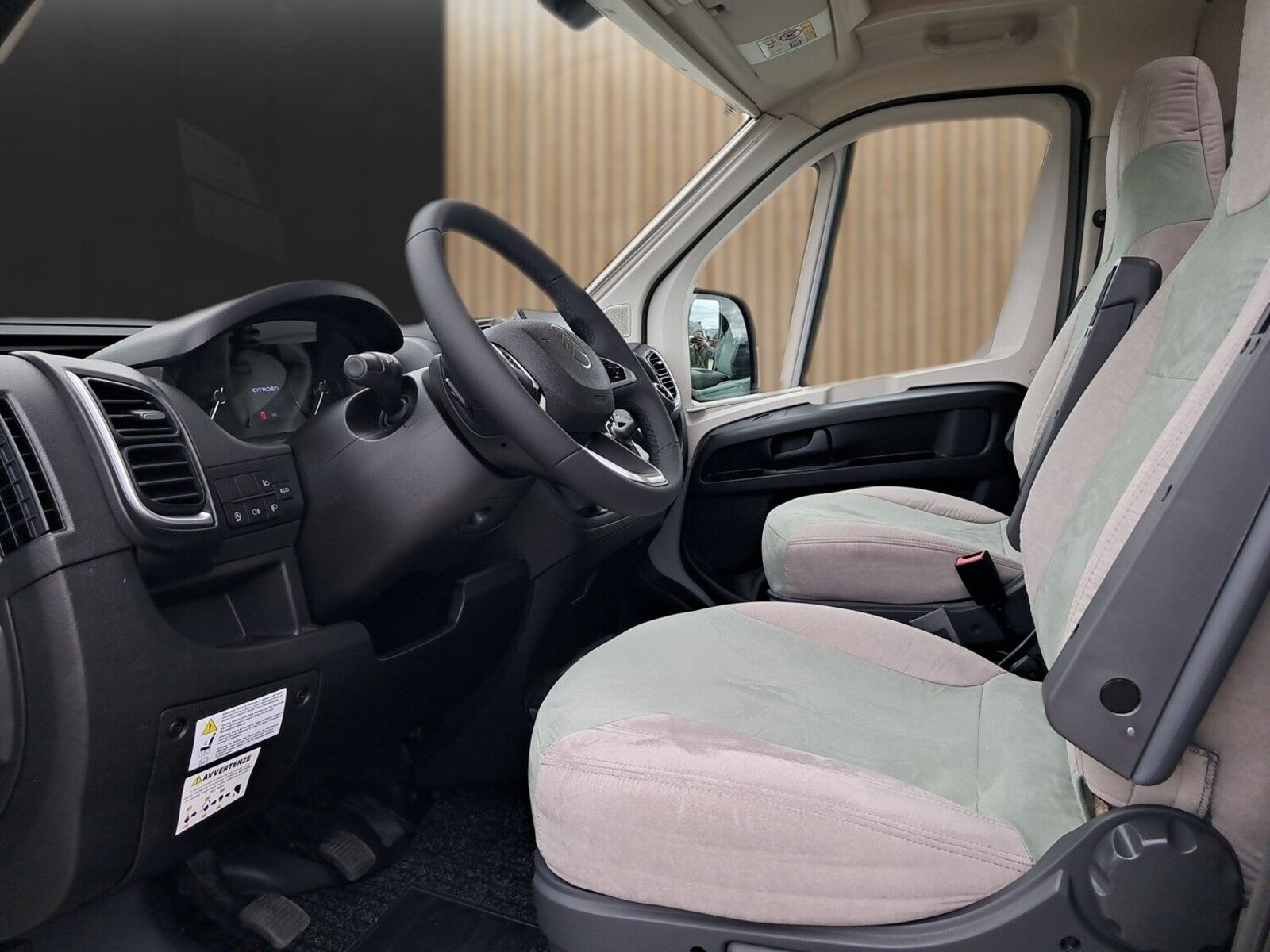 Fahrzeugabbildung Karmann Davis Trendstyle DA 620 TSC Dörr-Paket 30 Jahre
