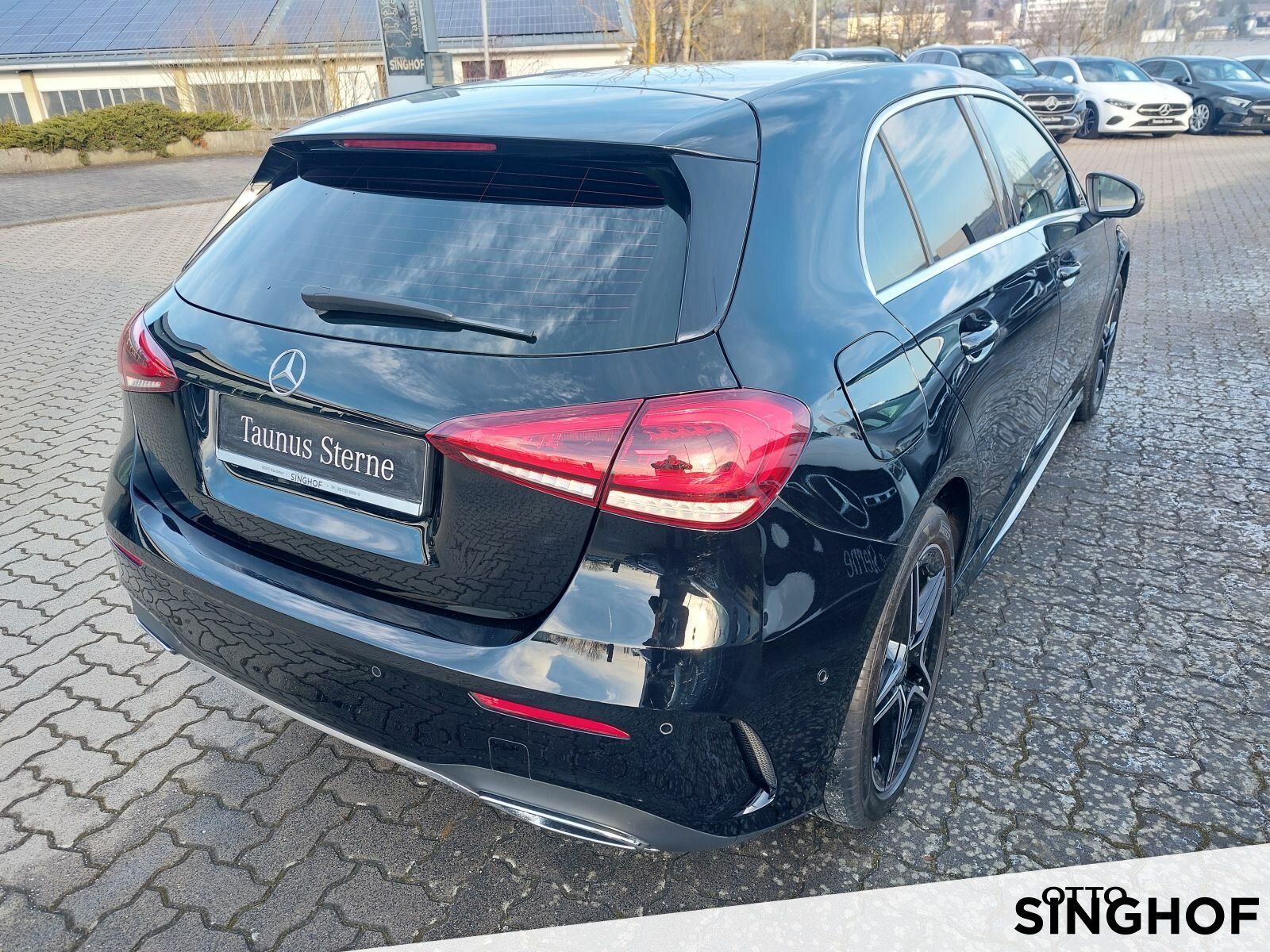 Fahrzeugabbildung Mercedes-Benz A 250e AMG +AHK+ dyn.LED+ PDC+ MBUX+ Ambiente+