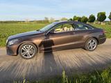 Mercedes-Benz E 250 Coupé E 250 CDI - - Mercedes-Benz E 250 mit Diesel-Antrieb: Coupe