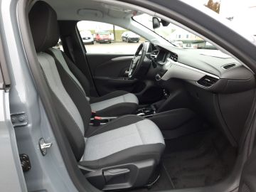 Bild 7 Opel Corsa Corsa-e F Edition digitales Cockpit LED Scheinwe