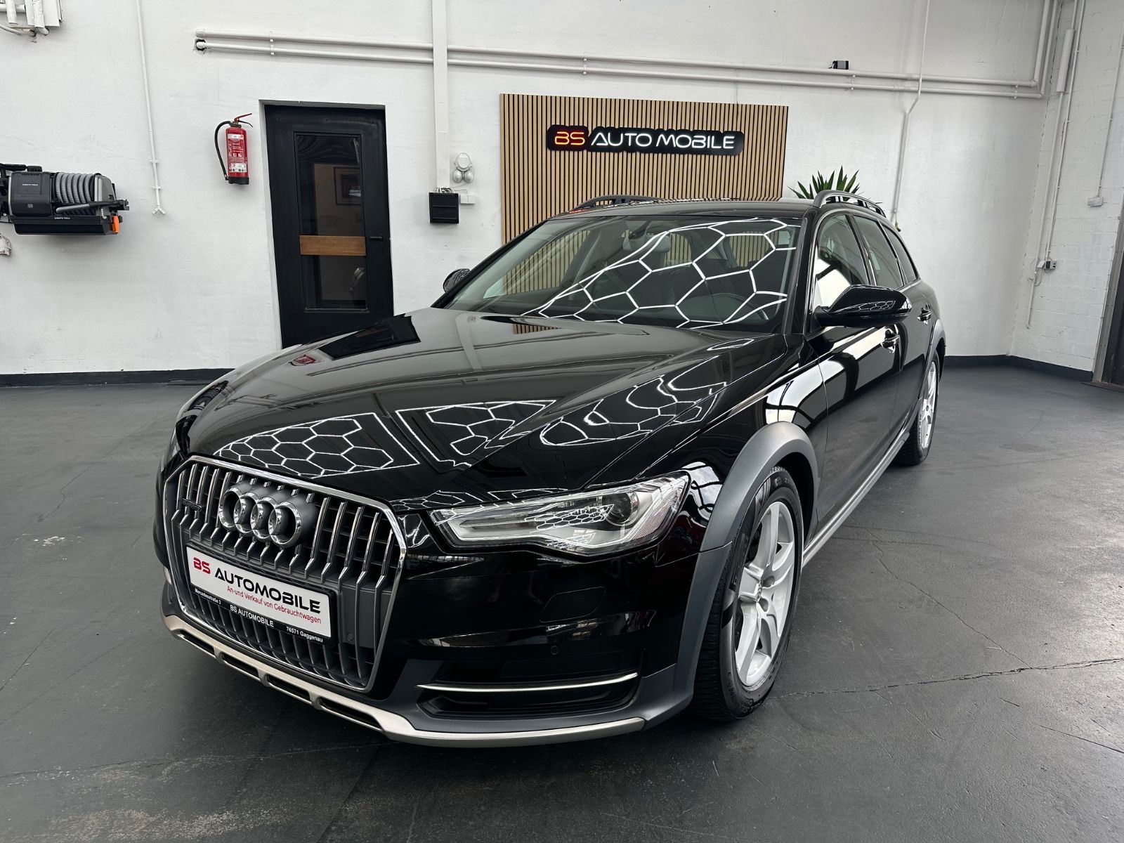 AUDI A6 Allroad quattro 3.0 TDI Automatik SHZ