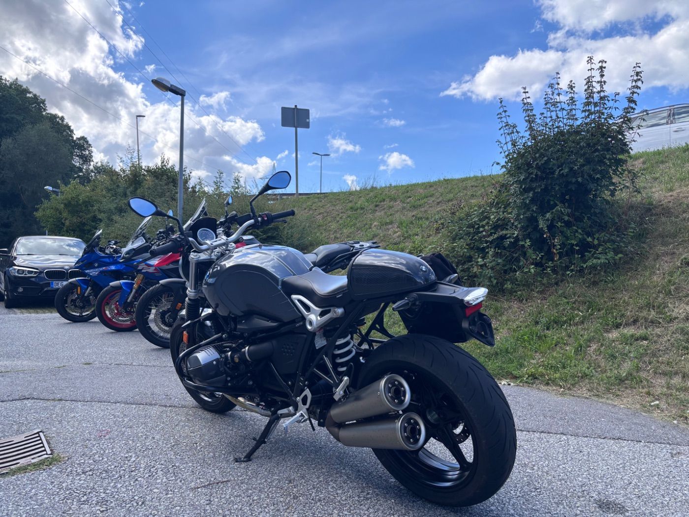 Fahrzeugabbildung BMW R nine T Pure, Heckumbau Carbon, Rizoma WS,