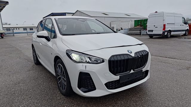 BMW 218 Baureihe 2 Active Tourer 218 d M Sport