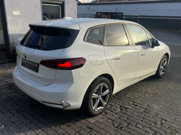 BMW 218 Active Tourer - 8