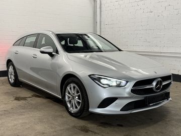 Mercedes CLA 180 Shooting Brake - 6