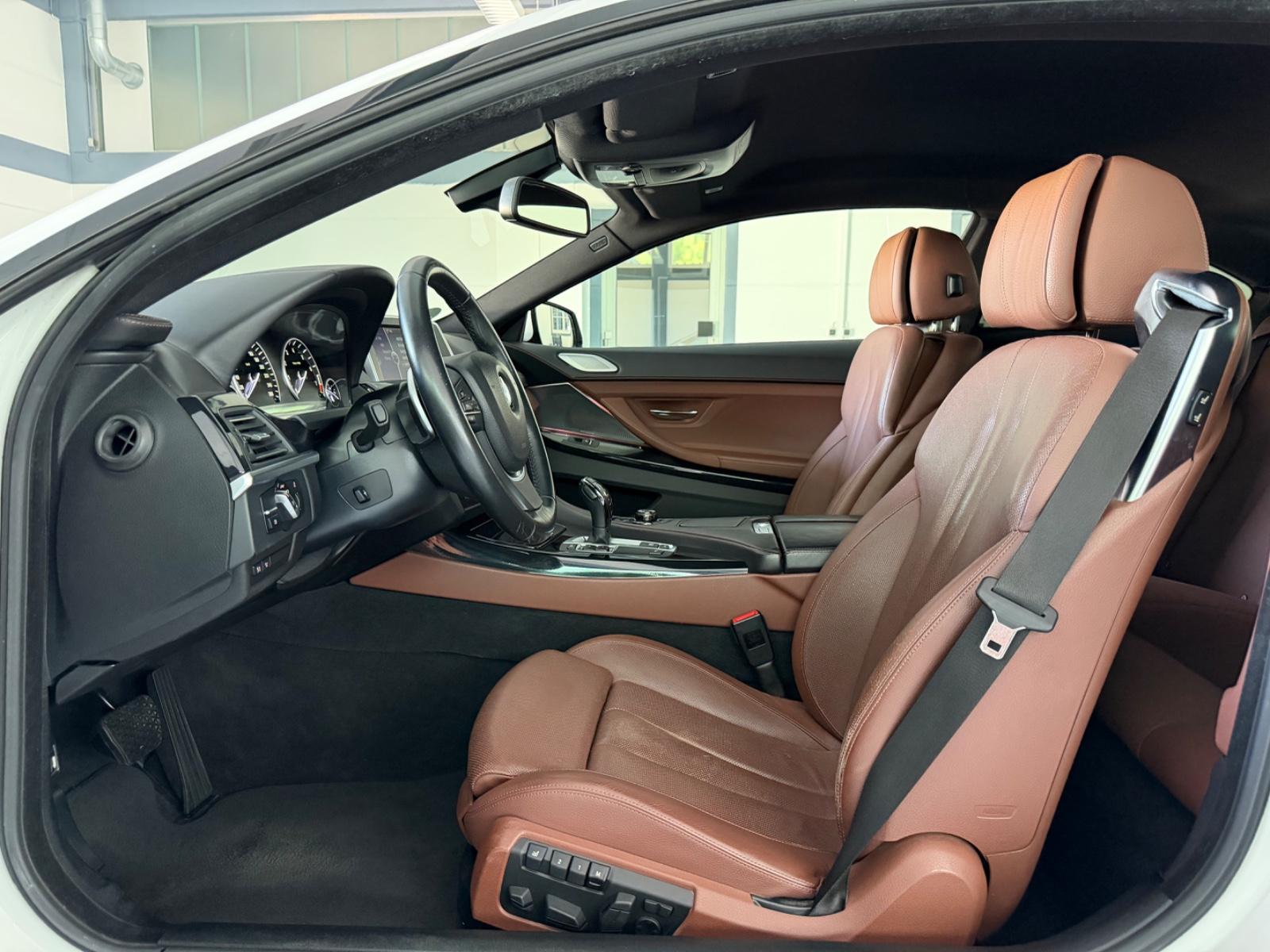 BMW 650i Coupé F13 • V8 4.4 Bi-Turbo 408 ch • Bang & Olufsen • Night Vision • Sièges massants