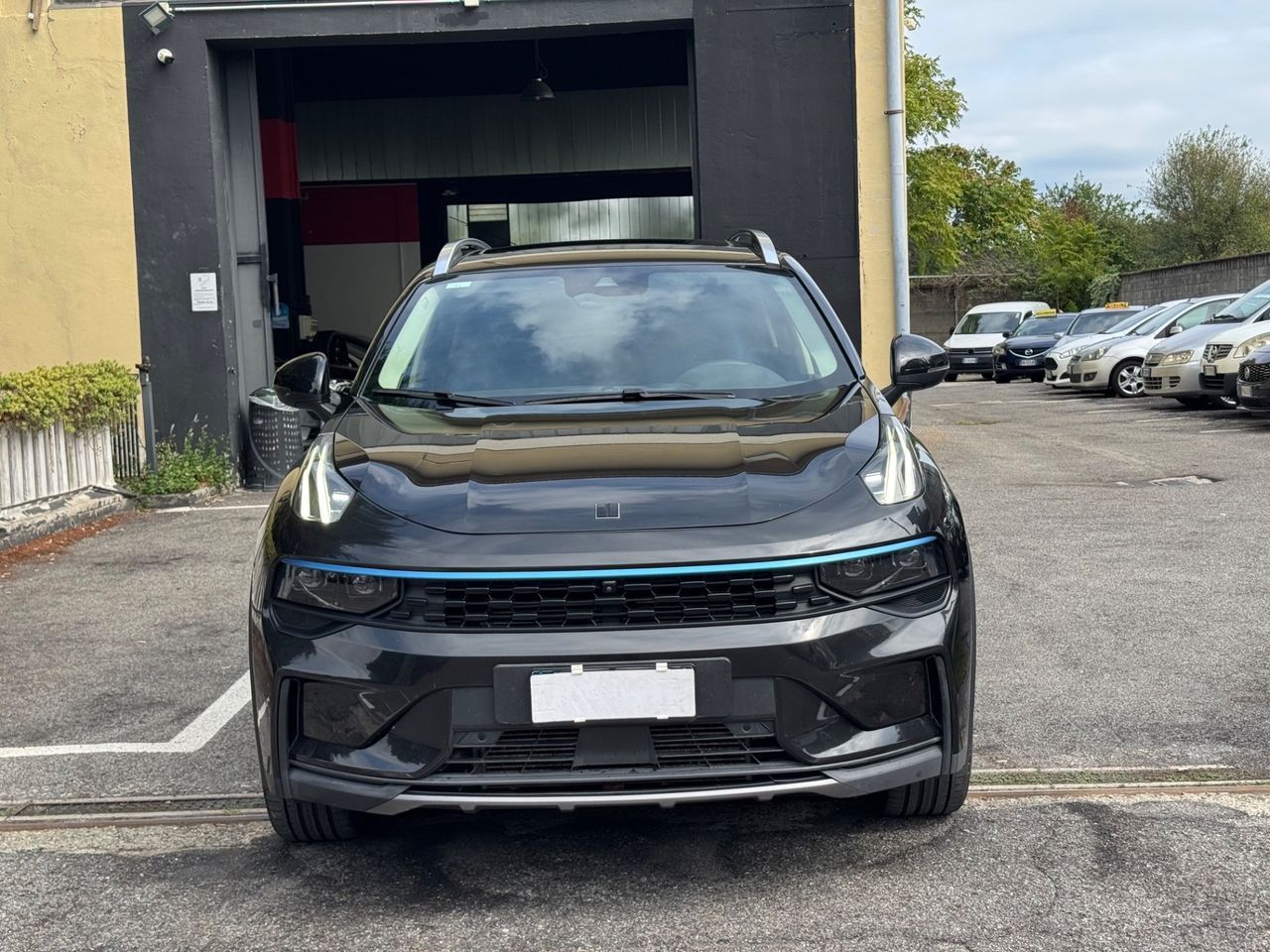 Other Lynk&co 01 PHEV (192 kw) imagem 2