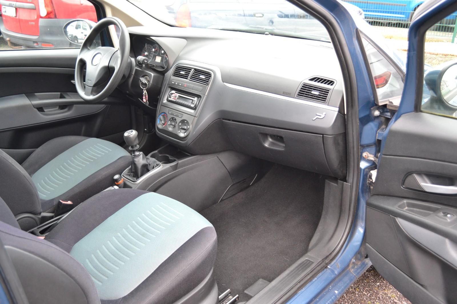 Fiat Grande Punto 1.4 8V Dynamic~Klima~8x Bereift