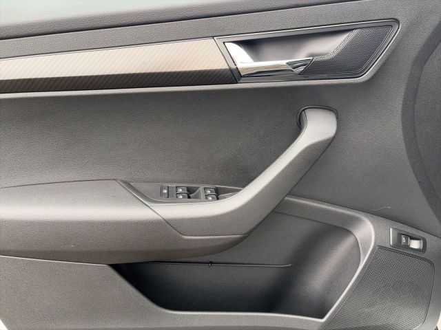 Karoq Sportline 1.5 TSI ACT DSG/AHV/PANO/elHK/