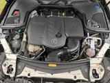 Mercedes-Benz E 300 de Autom. - - Mercedes-Benz E 300 Hybrid (Diesel/Elektro): Limousine