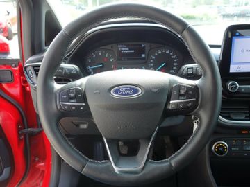 Bild 9 Ford Fiesta Klima Winterpaket DAB LED