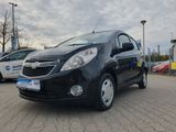 Chevrolet Spark 1.0 LS GARANTIE KLIMANLAGE TüV NEU - Chevrolet in Oberhausen
