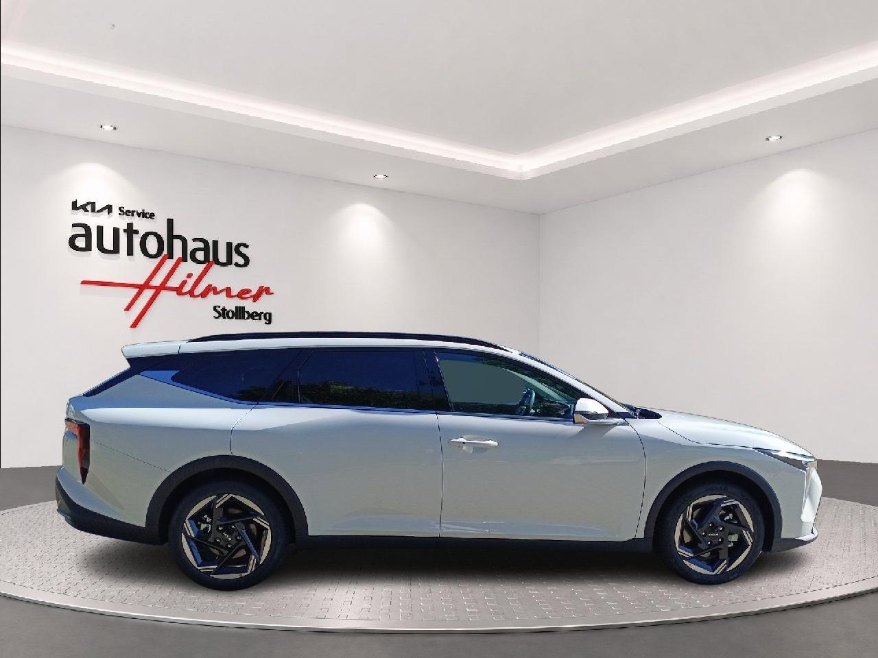 Kia K4 SW 1.6T 110kW LED ACC LEDER TOTWINK 17