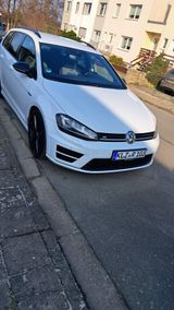 Volkswagen Golf 2.0 TSI DSG 4MOTION BMT R Variant R - Volkswagen Golf: Kombi, Variant