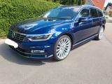 Volkswagen Passat Variant 2.0 TSI OPF DSG 4MOTION Highl... - Volkswagen Passat Variant: Blau, Motion
