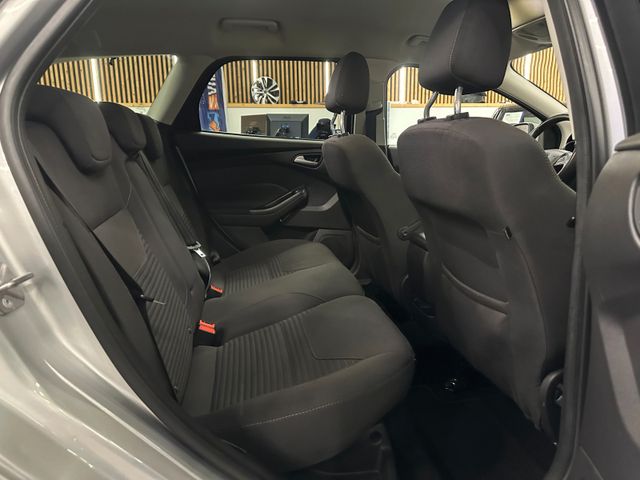 Ford Focus Turnier Titanium *2. Hand*AHK*Klima*Navi*