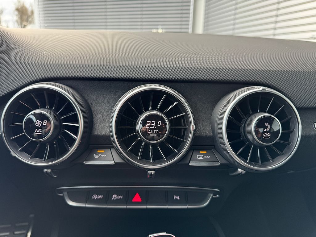 TT RS Coupe 2.5 TFSI quattro