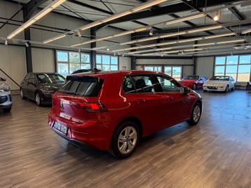 Volkswagen Golf - 5
