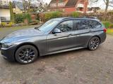 BMW 320d xDrive Touring Automatic - - mit Diesel-Antrieb: Automatic