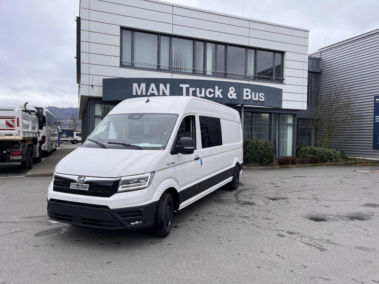 MAN TGE 3.180 4X2F SB