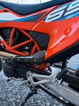 KTM SMC R 690 (2023) -wenig Kilometer, Remus Auspuff - KTM SM R