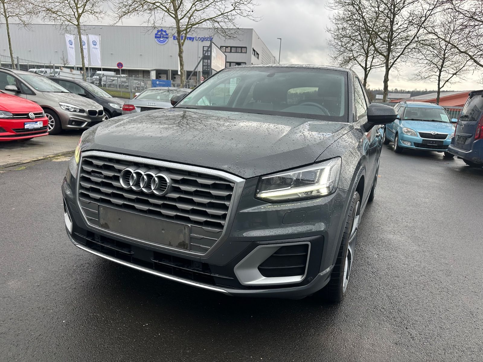 AUDI Q2 quattro sport, S-line, Automatik