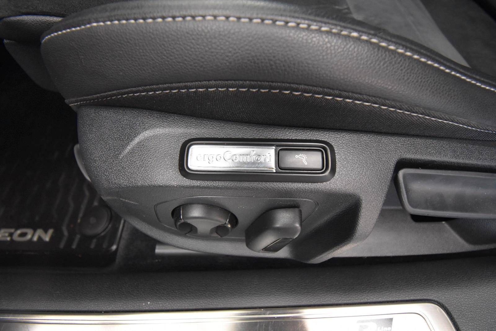 Volkswagen Arteon R-Line 4Motion SHZ NAVI 360°Kamera