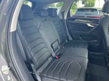 Volkswagen Touareg - 10