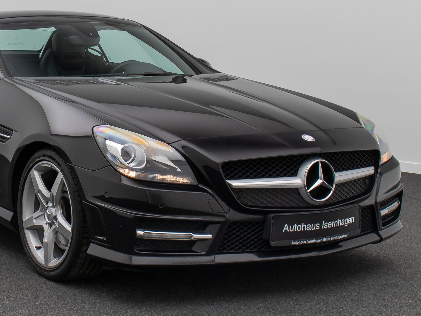 Fahrzeugabbildung Mercedes-Benz SLK 200 BlueEffic AMG PDC Tempomat Navi Leder LM