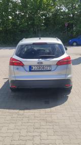 Ford Focus 1,0 EcoBoost 92kW Business Turnier Bus... - Ford Focus: 1.9