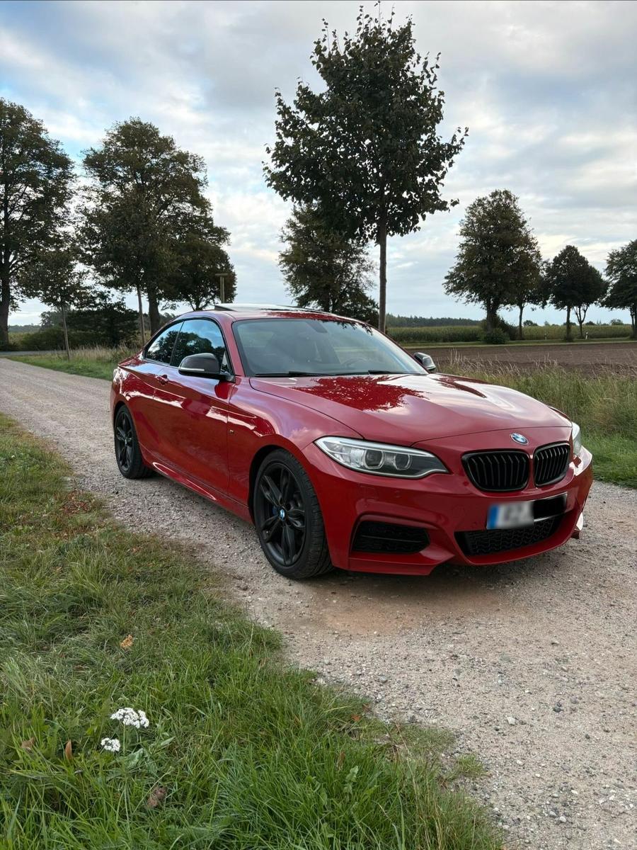 BMW M235