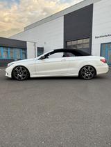 Mercedes-Benz E 400  AMG PLUS PAKET  Garantie 06/26 - Mercedes-Benz mit Benzin-Antrieb: 4.0