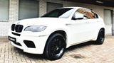 BMW X6 M Individual M-Performance Top View  Head-Up - gebrauchte BMW X6 M aus dem Jahr 2010