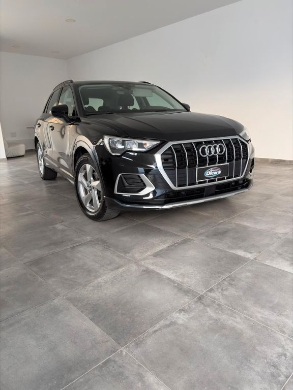 Image of Audi Q3