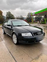 Audi AUDI A6 C5 3.0i Automatik QUATTRO Tiptronik - Audi A6 aus 2002 mit Benzin-Antrieb: Kombi