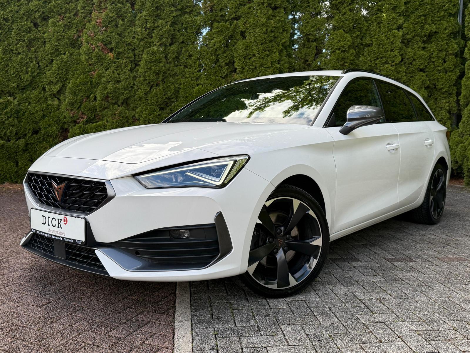 Cupra Leon 2.0 TDI DSG MATRIX+NAV+SHZ+CARPLAY+MEMO+ACC