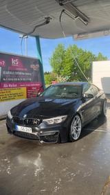 BMW M4 - F82 LCI (Deutsches Fahrzeug) - BMW M4: F82
