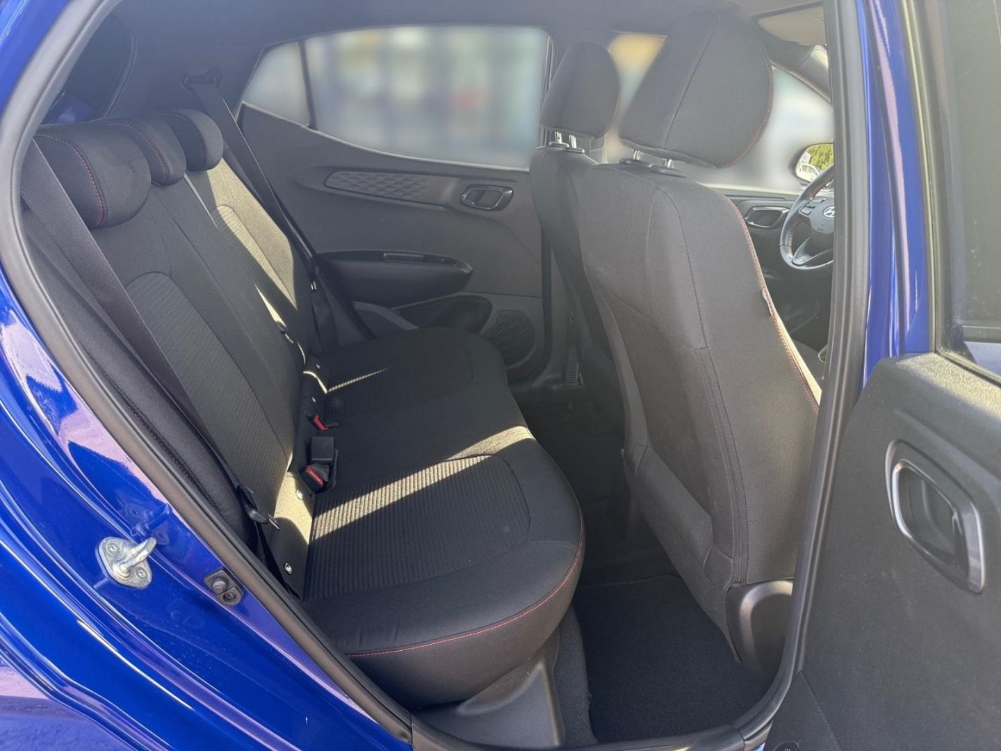 Fahrzeugabbildung Hyundai i10 EU6d (MJ22) 1.0 Benzin Turbo M T N Line Dach