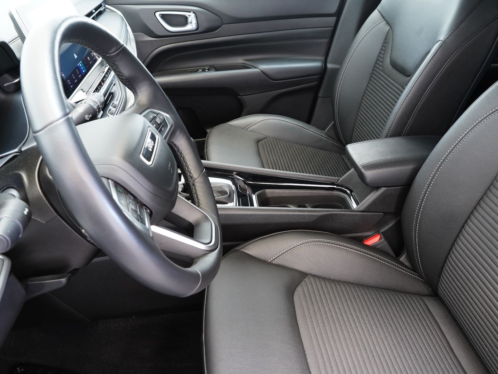 Fahrzeugabbildung Jeep Compass 1.5 GSE T4 48V E-HYBRID