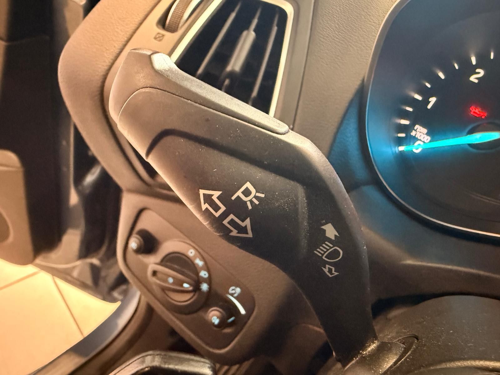 Fahrzeugabbildung Ford Kuga ST-Line / NAVI/ KLIMA/AHK/ALLRAD