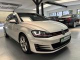 Volkswagen Golf VII Lim. GTI Performance BMT LED NAVI SHD - mit Benzin-Antrieb: Schiebedach, Limousine