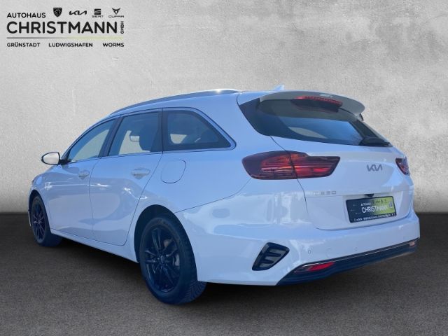 Fahrzeugabbildung Kia Ceed_sw Sportswagon Vision 1.6 CRDi Mild Hybrid