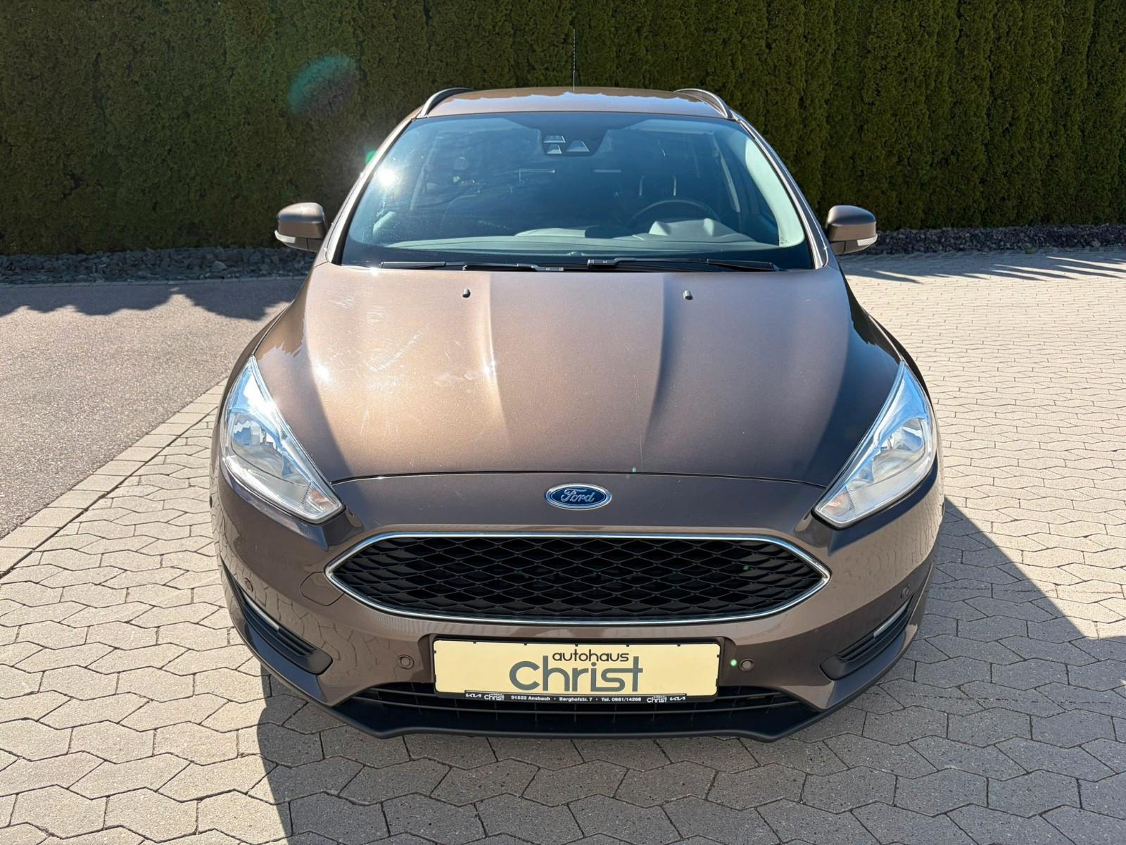 Ford Focus Turnier 1.0 EcoBoost Business*Navi*PDC*AHK