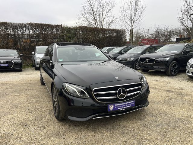 Mercedes-Benz E 220d Avantgarde ACC+PANO-SD+360°KAMERA+LED+TOT