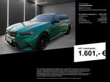 BMW M5 Touring xDrive+ICONIC GLOW+ANH.KUPPLUNG+B&W - BMW M5 in Duisburg