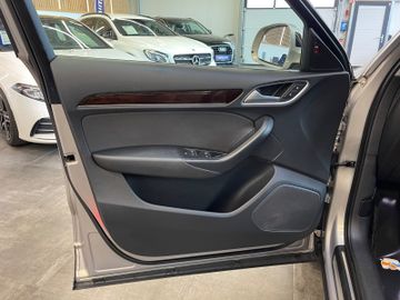Audi Q3 2.0 TFSI quattro *2. Hand*Navi*Klima*